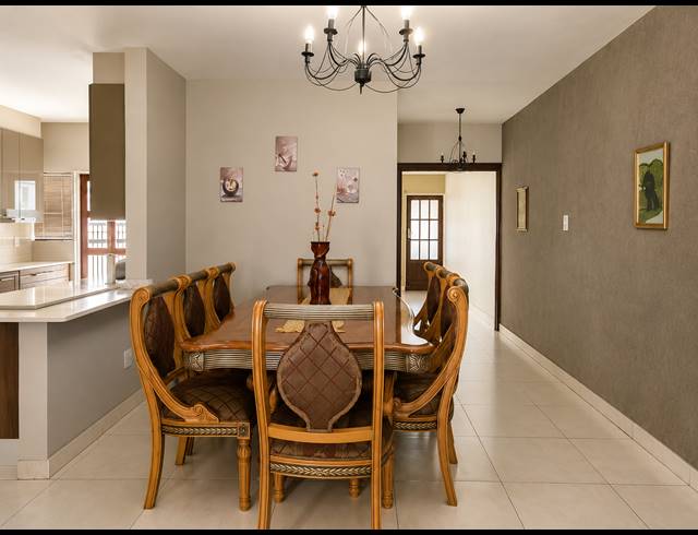4 BEDROOM TOWNHOUSE FOR SALE IN THREE RIVERS